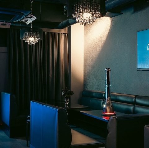 REBARKの店内