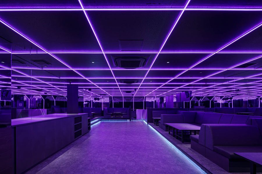 V2 TOKYOの店内